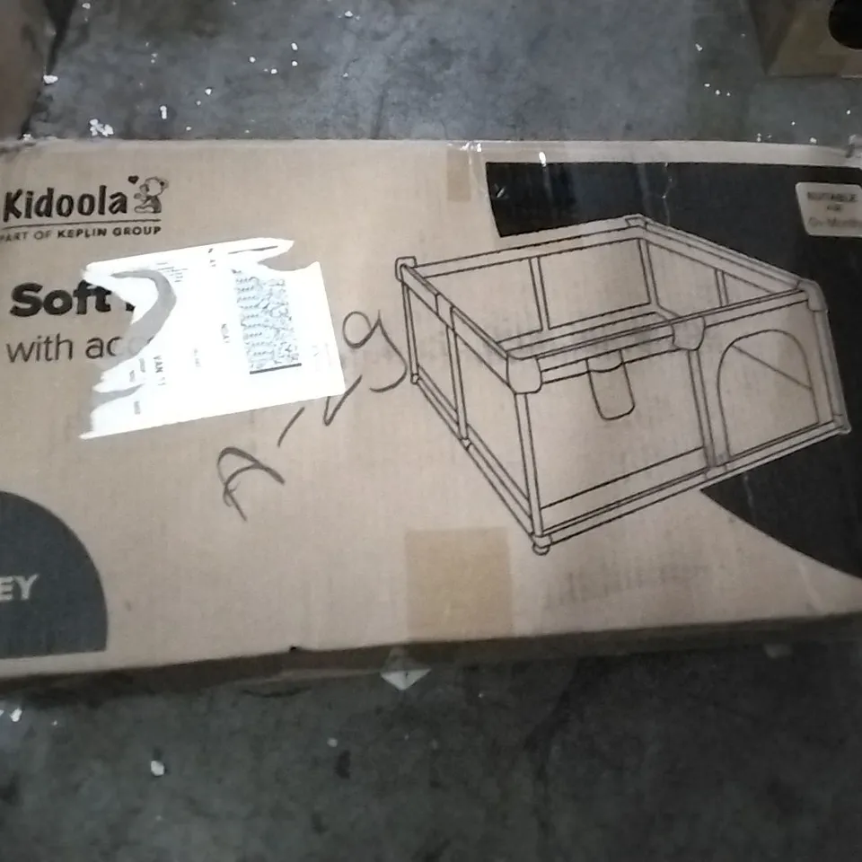 BOXED SOFT PLAYPEN WITH ACCESSORIES GREY