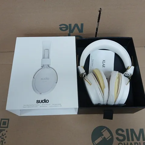 SUDIO KLAR WIRELESS HEADPHONES – WHITE