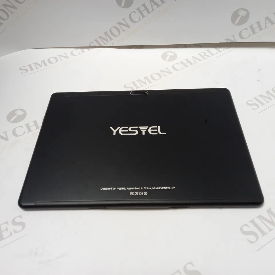 YESTEL X-SERIES ANDROID TABLET X7 WITH MOUSE, KEYBOARD AND PEN 