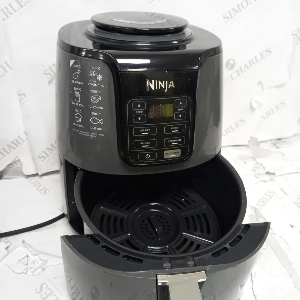 BOXED NINJA AIR FRYER 3.8L AF100UK