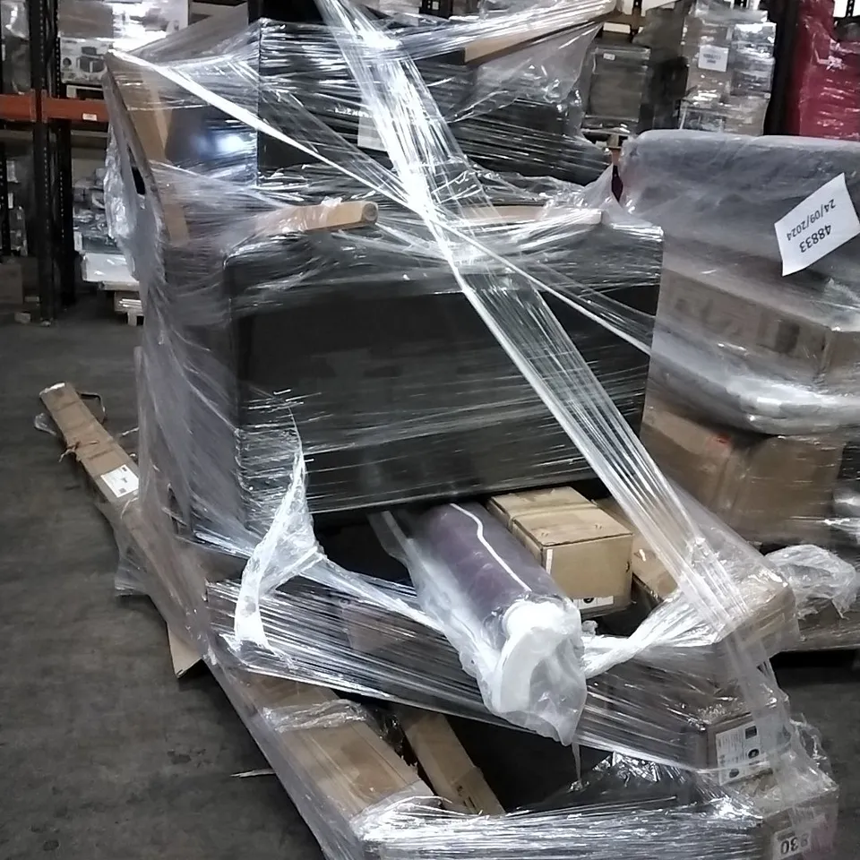 PALLET OF ASSORTED FLAT PACK FURNITURE AND PARTS TO INCLUDE: DINING CHAIRS, SOFA, 4M MANUAL BLIND WITH ZIPPER, PERGOLAS ETC
