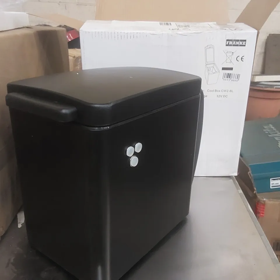 BOXED FRANKE COOL BOX
