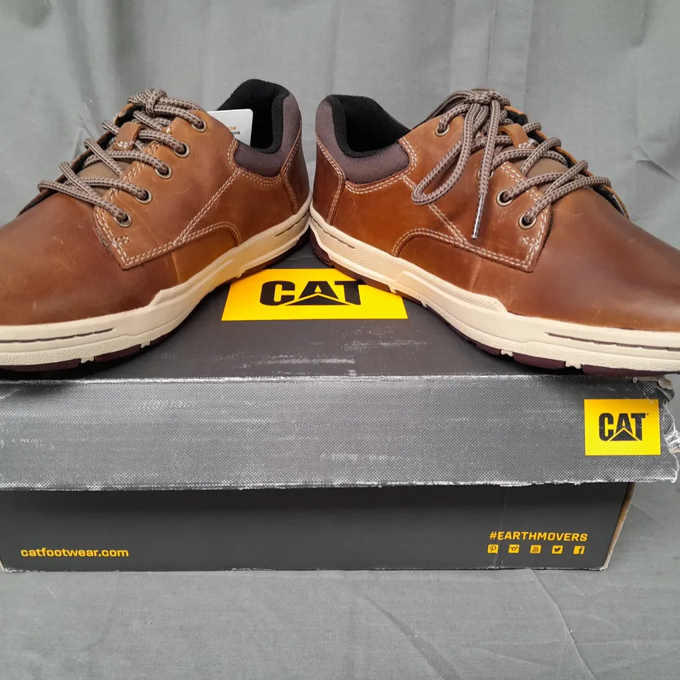 BOXED PAIR OF CAT SHOES IN BROWN UK SIZE 8