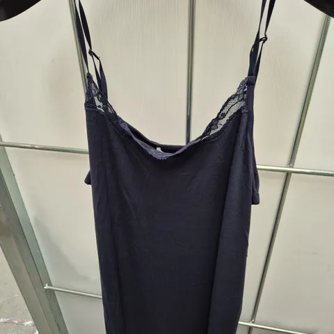 THE WHITE COMPANY NAVY LACE-TRIM NIGHTIE, LARGE