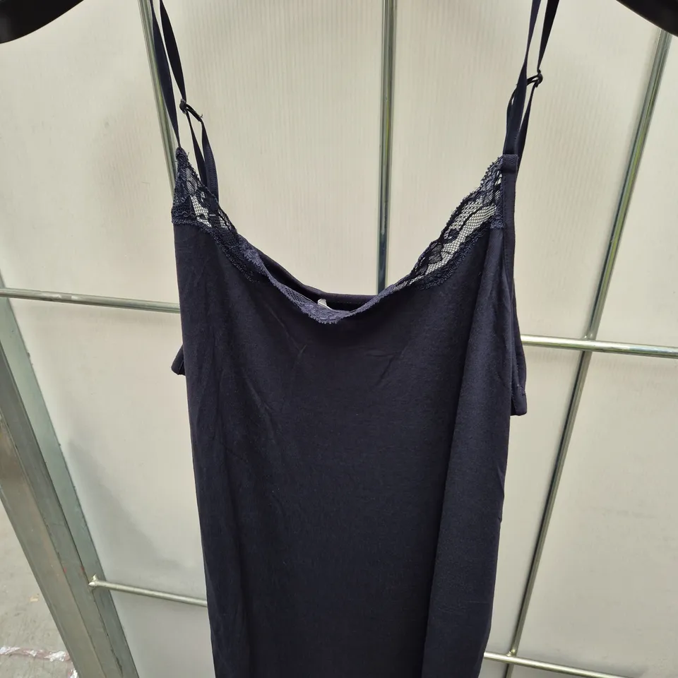 THE WHITE COMPANY NAVY LACE-TRIM NIGHTIE, LARGE