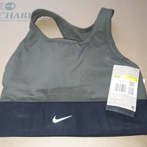 NIKE SWOOSH WOMENS TRAINING BRA - S