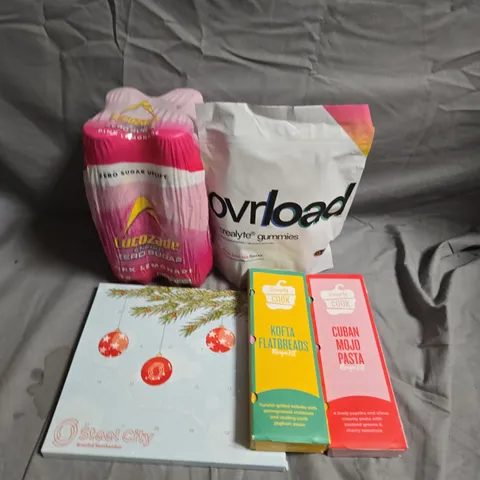 APPROXIMATELY 5 ASSORTED FOOD &DRINK ITEMS TO INCLUDE LUCOZADE, SIMPLY COOK AND OVRLOAD GUMMIES - COLLECTION ONLY