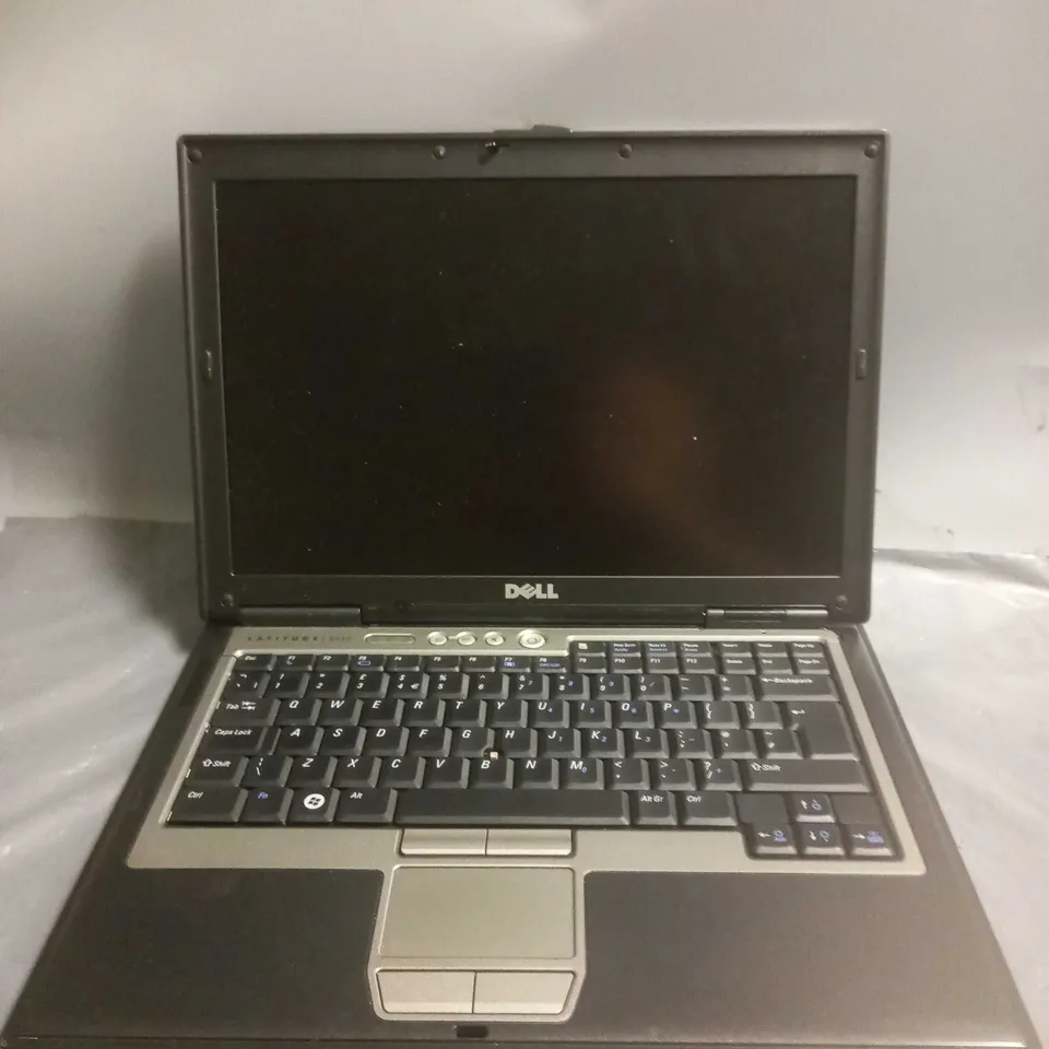 DELL LATITUDE D630 LAPTOP 