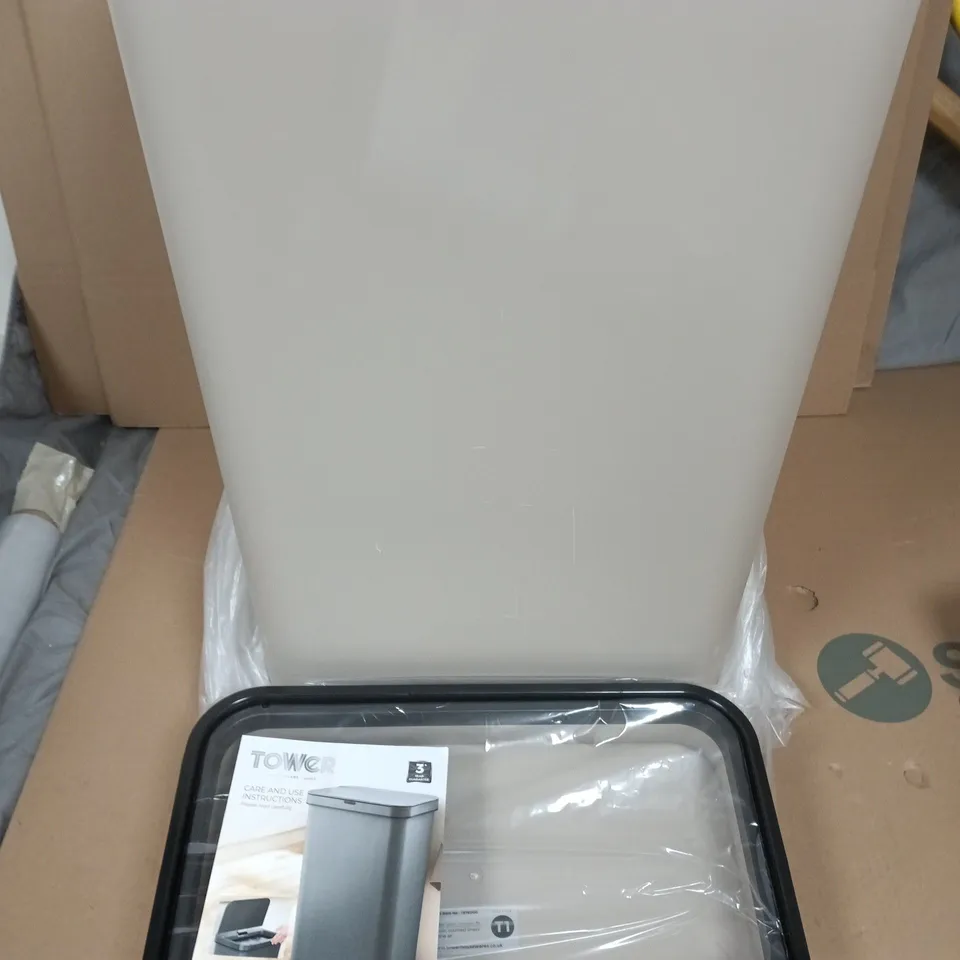 TOWER 50 LITRE SENSOR BIN
