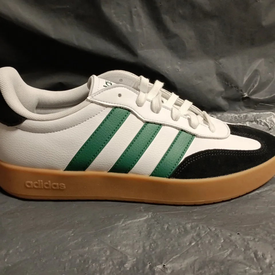 ADIDAS BARREDA MENS TRAINERS IN WHITE/GREEN/BLACK - UK 11