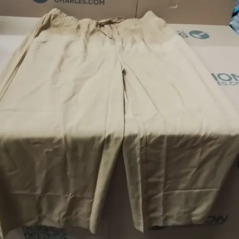 BOXED BRAND NEW APPROXIMATELY 26 JD WILLIAMS UTILITY WIDE LEG TROUSERS MUSHROOM SIZE 22