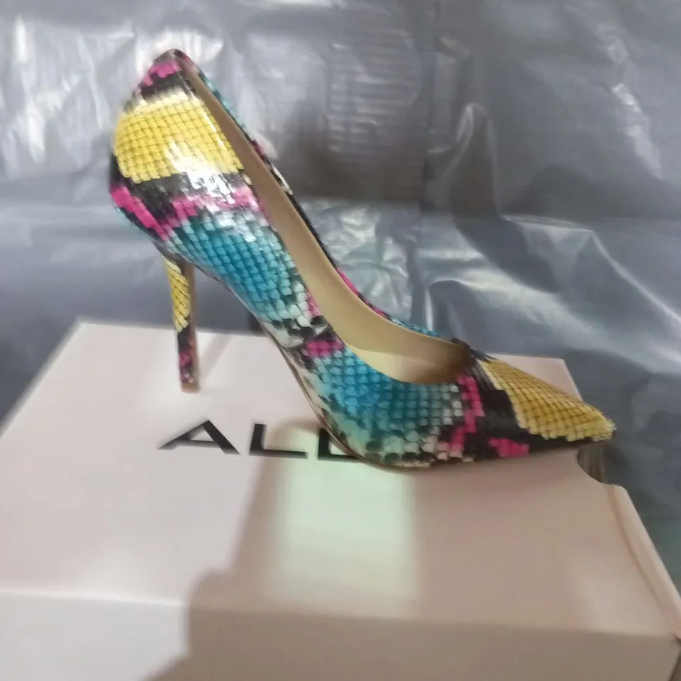 BOXED ALDO SOPHY MULTI LEATHER LADIES SIZE 3