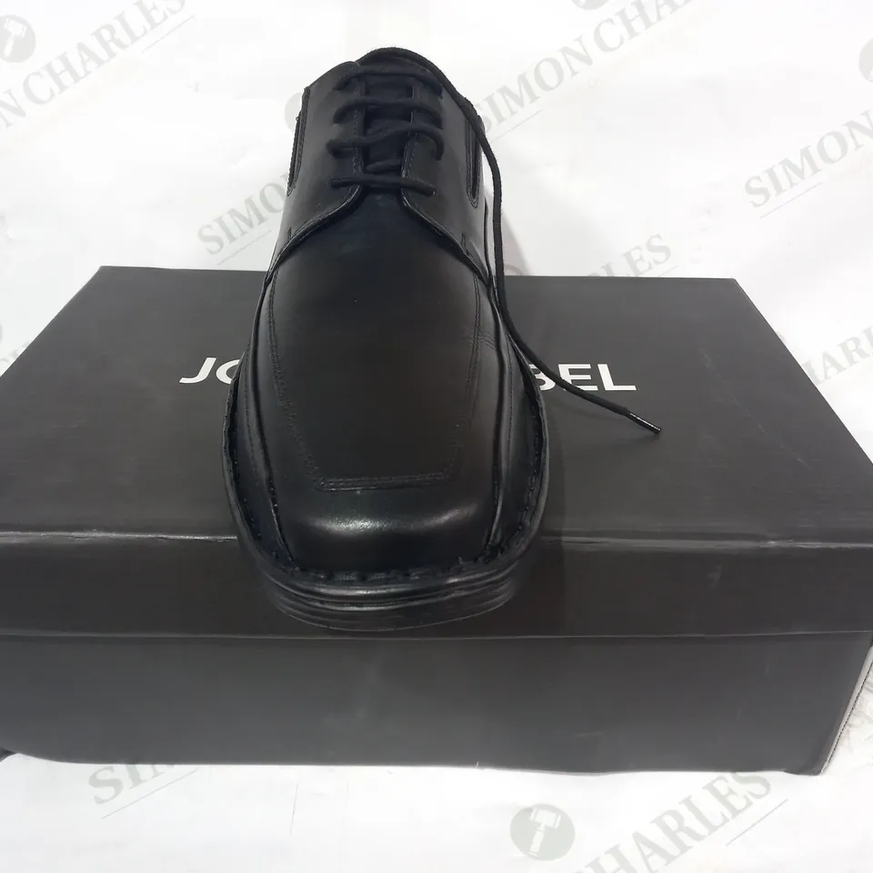 BOXED PAIR OF JOSEF SEIBEL DAKOTA LACE UP LOW HEEL SHOES IN BLACK EU SIZE 47