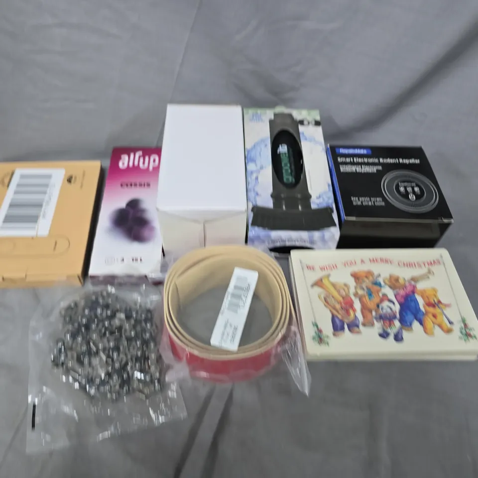 APPROXIMATELY 20 ASSORTED HOUSEHOLD ITEMS TO INCLUDE AIR UP CAPSULES, BIKE CHAIN AND REPELLER 