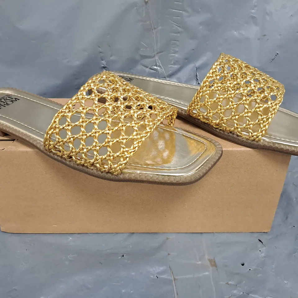 BOXED PAIR OF WHERE'S THAT FROM OPEN TOE SANDALS IN METALLIC GOLD SIZE UK 8