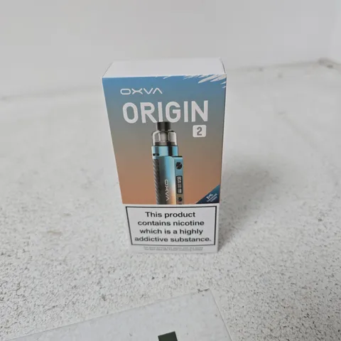 BOX OF APPROXIMATELY 20 ASSORTED OXVA E CIG ITEMS 