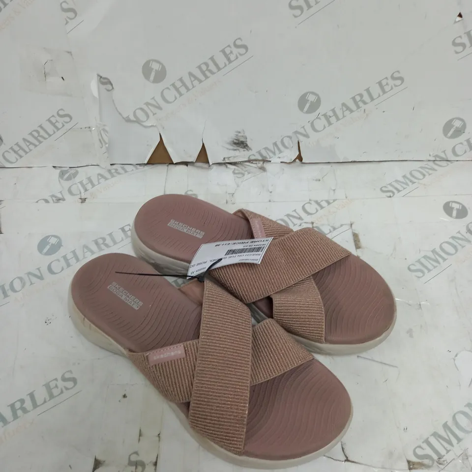 PAIR OF SKECHERS ON THE GO 600 STRETCH FIT CROSS BAND SLIDE ROSE GOLD SANDALS - SIZE 5