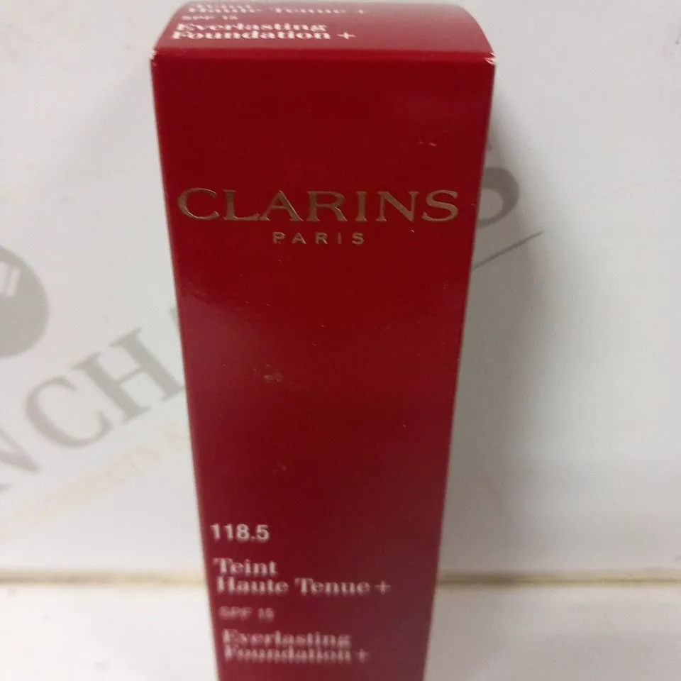 APPROXIMATELY 37 CLARINS PARIS EVERLASING FOUNDATION + 30ML