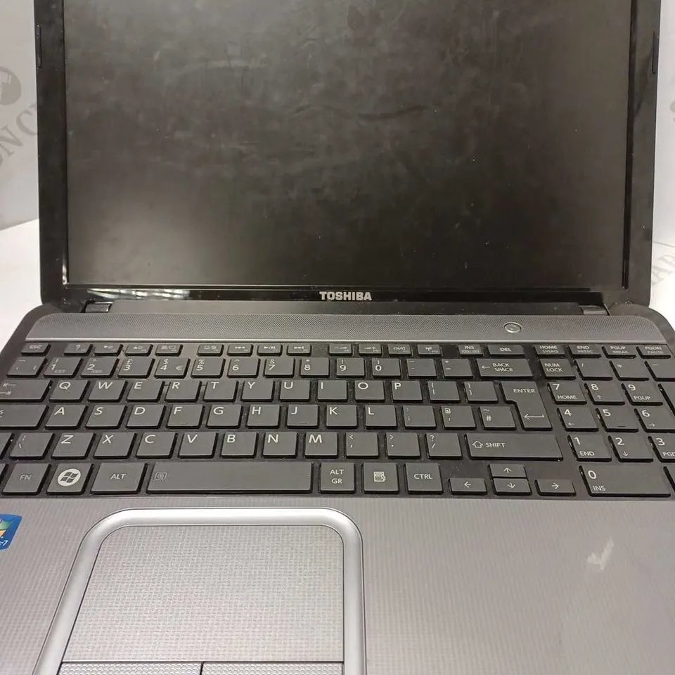 TOSHIBA SATELLITE PRO L850-11R LAPTOP