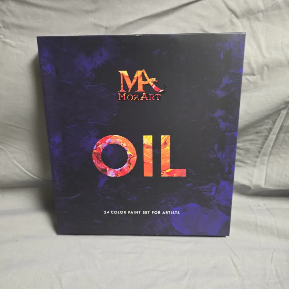 APPROXIMATELY 6 MOZART OIL PAINT SET – 24 COLOUR TUBES