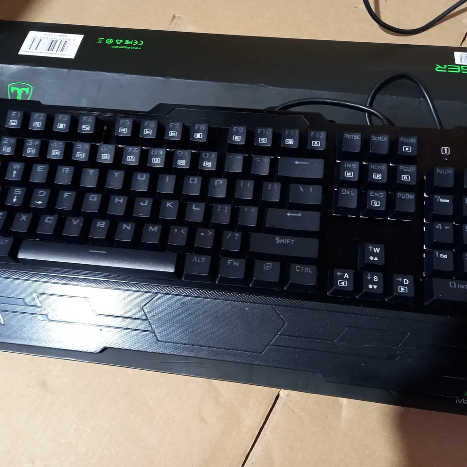 T-DAGGER BATTLESHIP MECHANICAL GAMING KEYBOARD T-TGK301