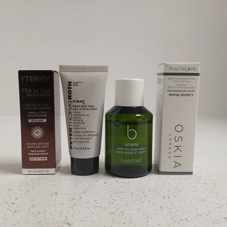 APPROXIMATELY 20 ASSORTED COSMETIC ITEMS INCLUDING VARIOUS MAKES AND BRANDS - COLLECTION ONLY