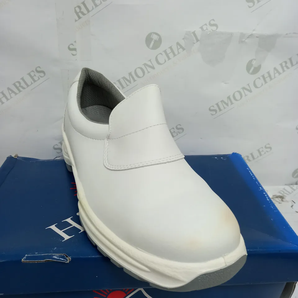 HIMALAYAN WHITE SLIP ON DAFETY SHOE - SIZE 12