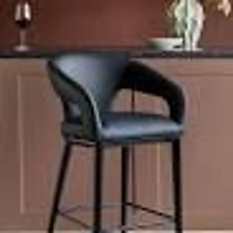 BOXED DANETTI HEATH BLACK FAUX LEATHER BAR STOOL