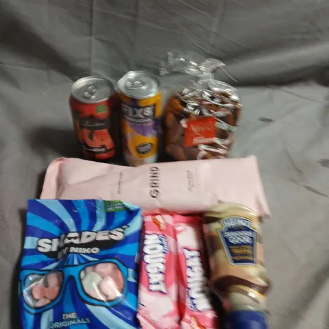 APPROXIMATELY 10 ASSORTED FOOD ITEMS TO INCLUDE - FIZZY POP, HEINZ AND GRIND COFFEE