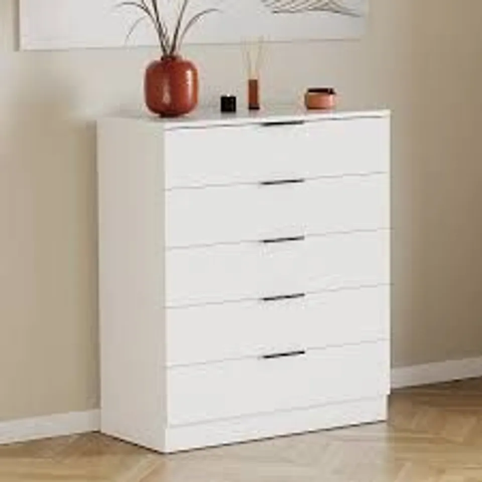 BOXED VIDA TREGA 5 DRAWER CHEST - WHITE (1 BOX)
