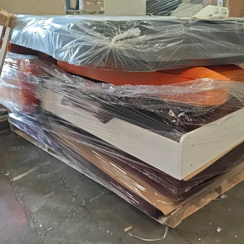 PALLET OF ASSORTED FURNITURE PARTS