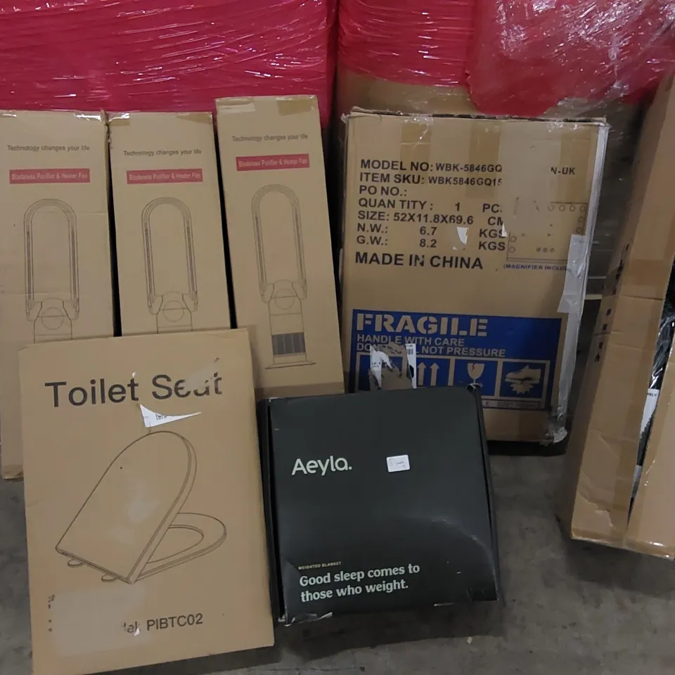 PALLET OF ASSORTED ITEMS INCLUDING: BLADELESS PURIFIER & HEATER FANS, HOLLYWOOD MIRROR, WEIGHED BLANKET, TOILET SEAT, ARTIFICIAL TREE