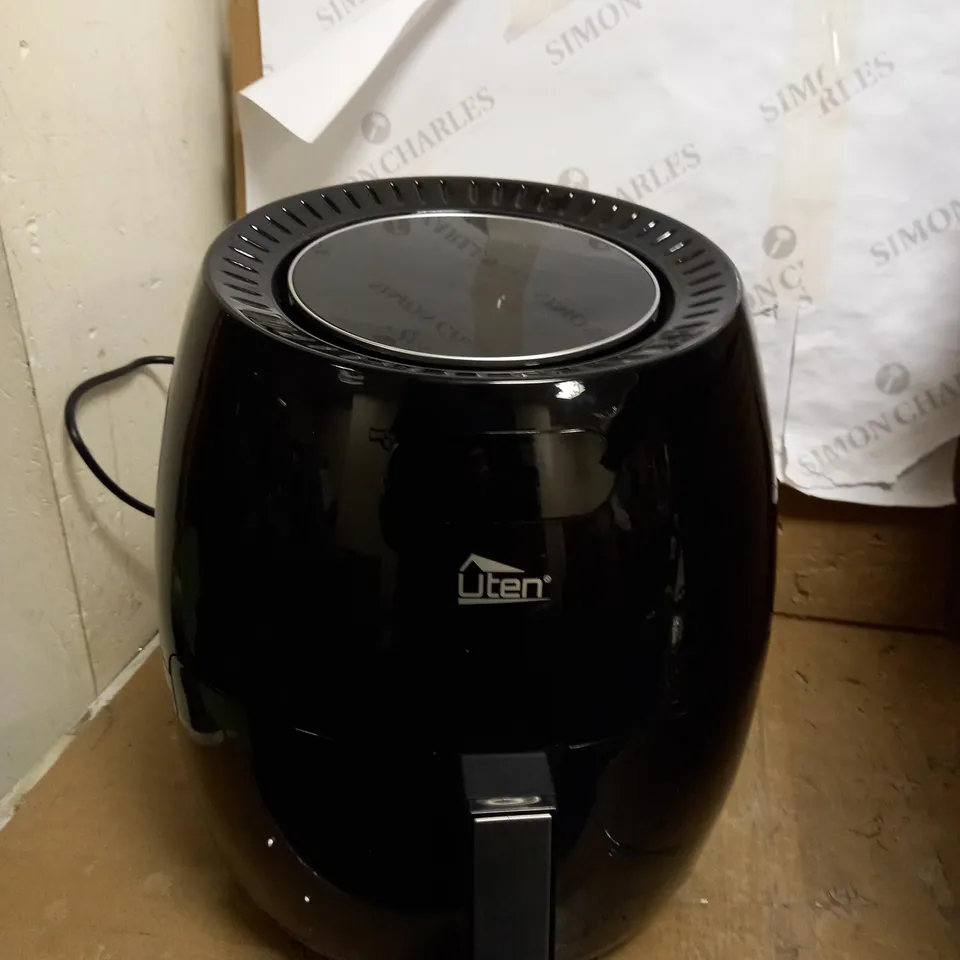 UTEN POWER AIR FRYER WITH DIGITAL DISPLAY