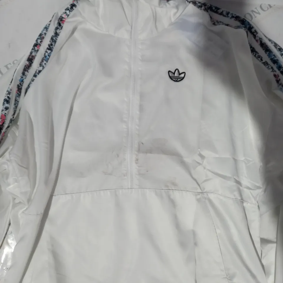 ADIDAS WINDBREAKER JACKET IN WHITE SIZE XS