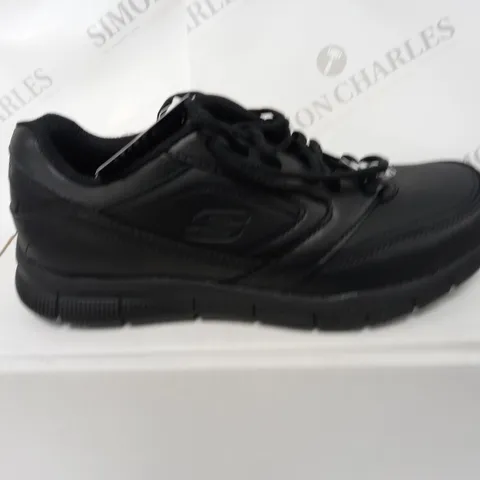 PAIR OF SKECHERS NAMPA SLIP RESISTANT BLACK WORK TRAINERS SIZE 8
