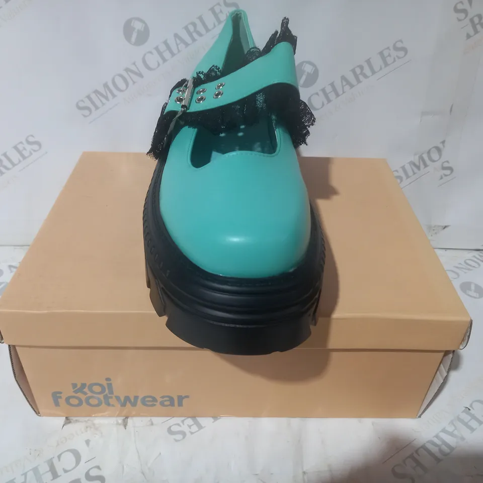 BRAND NEW BOXED PAIR OF KOI VEGAN LEATHER ROCOCO CORSAGE SHOES IN MINT GREEN UK SIZE 8