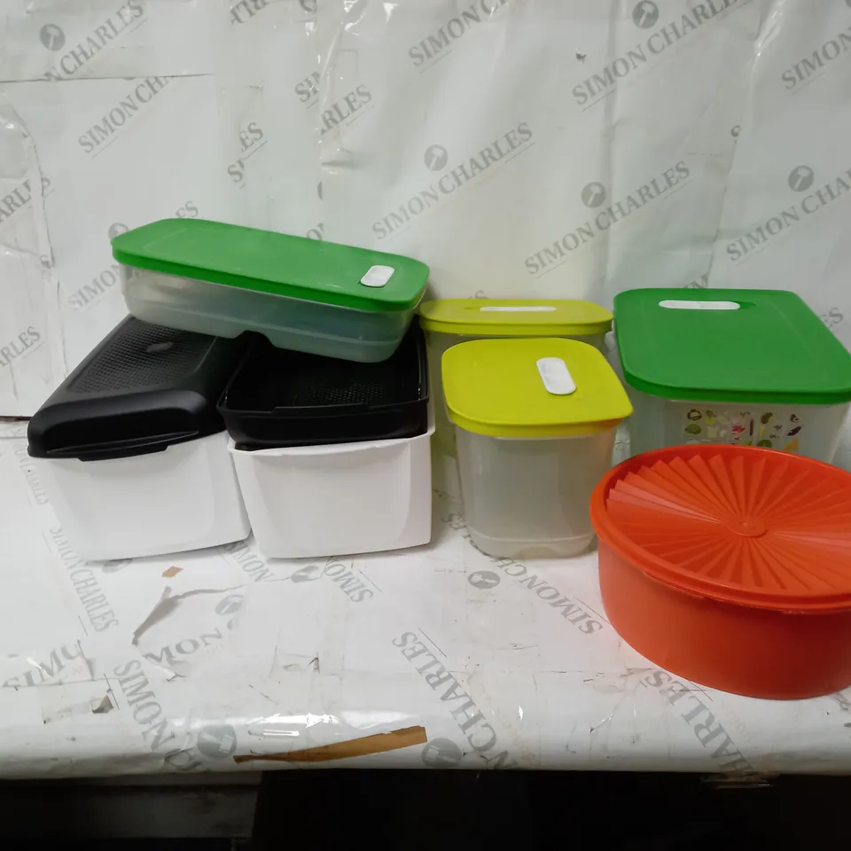 BOXED COLOURFUL TUPPERWARE TUBS 