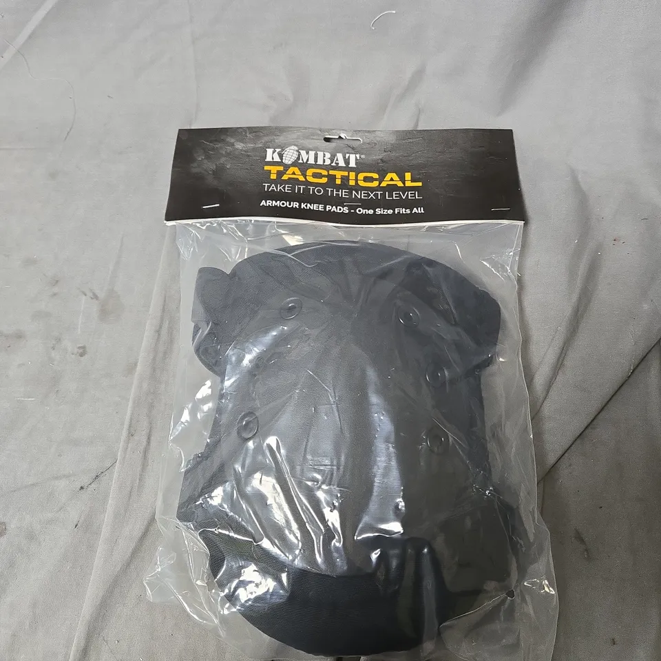 KOMBAT TACTICAL ARMOUR KNEE PADS – ONE SIZE FITS ALL (SEALED IN ORIGINAL PACKAGING)