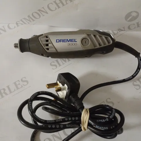 DREMEL 3000 ROTARY TOOL 