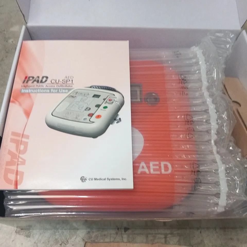 BRAND NEW BOXED IPAD AED CU-SP1 DEFIBRILLATOR 