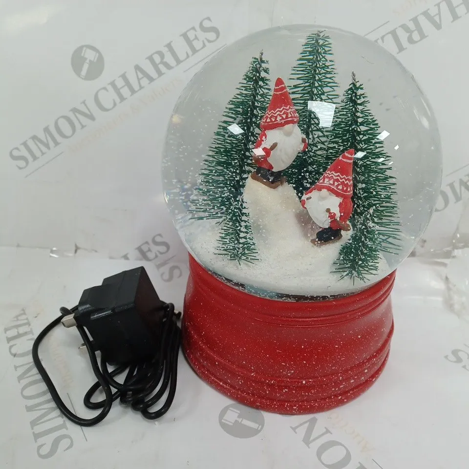 SANTA EXPRESS CHRISTMAS CHARACTER MUSICAL WATER SPINNER