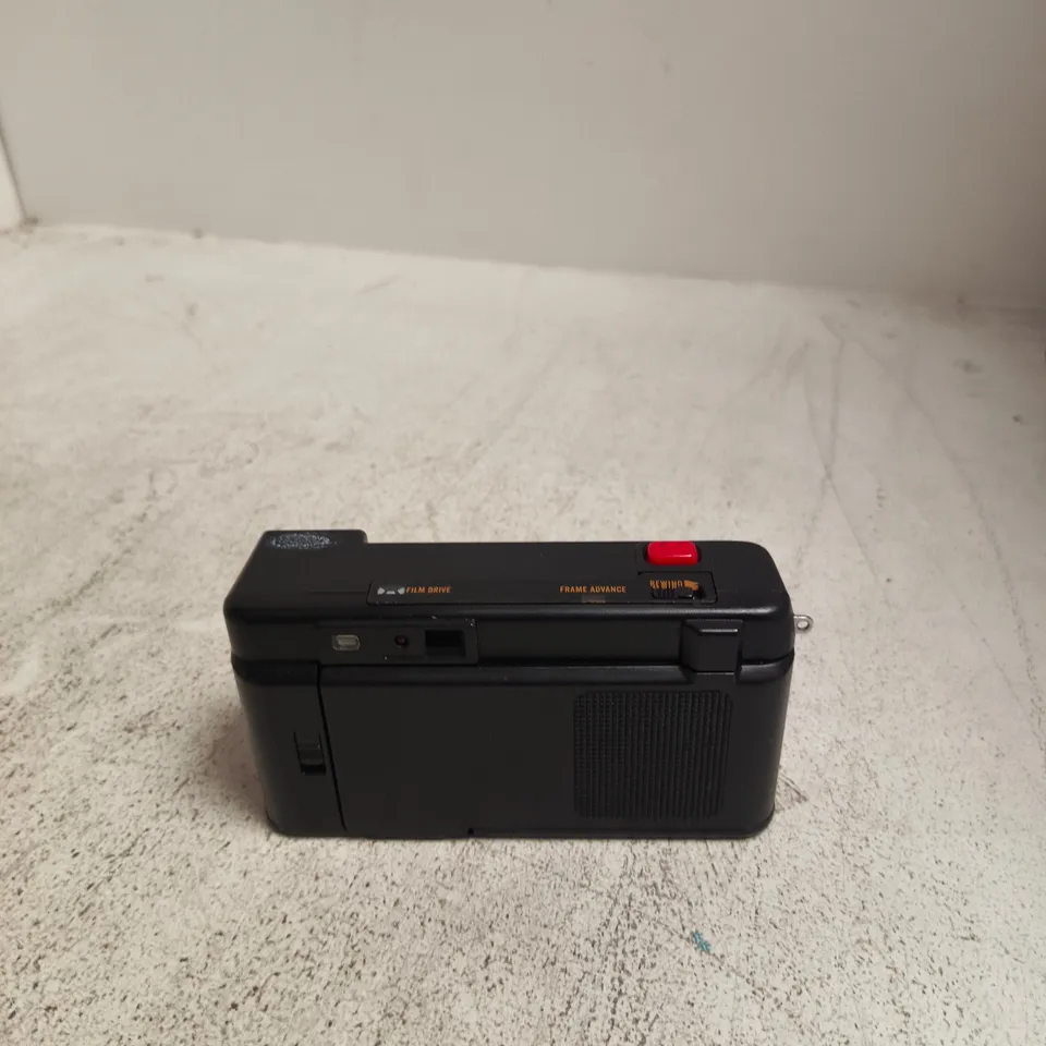 PENTAX 35M 35MM FILM CAMERA