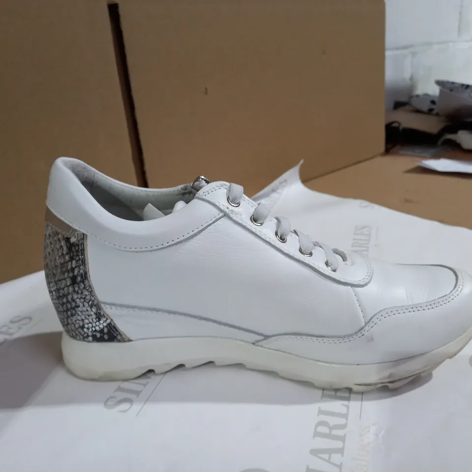 RUTH LANGSFORD WEDGE TRAINER - SILVER -SIZE 7 