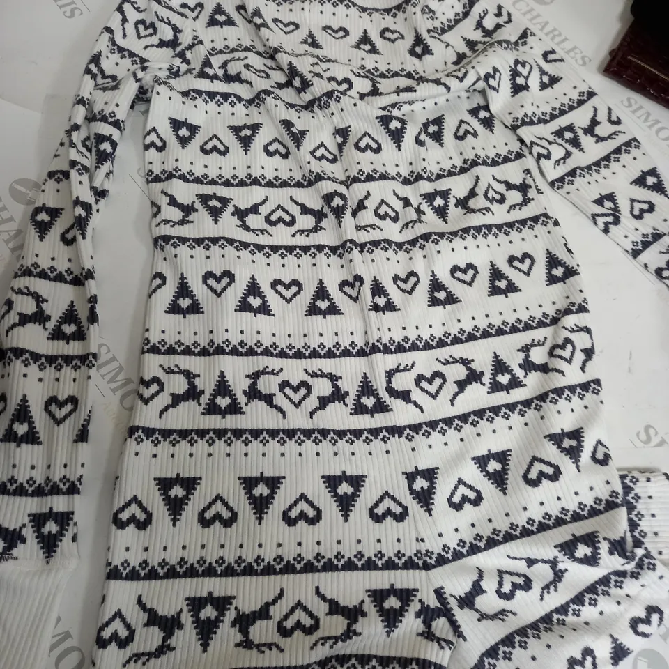 BOUX AVENUE BODY SUIT STYLE TOP - UK SIZE 8