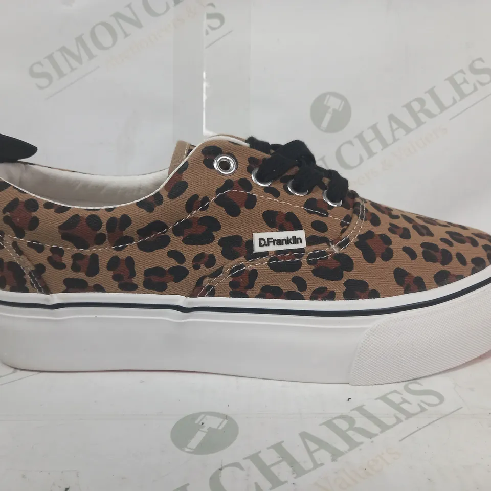 PAIR OF D.FRANKLIN ECLIPSE SHOES IN LEOPARD PRINT DESIGN UK SIZE 6