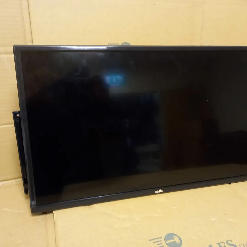 CELLO 22" FULL HD LED TV WITH INTERGRATED DVD PLAYER 