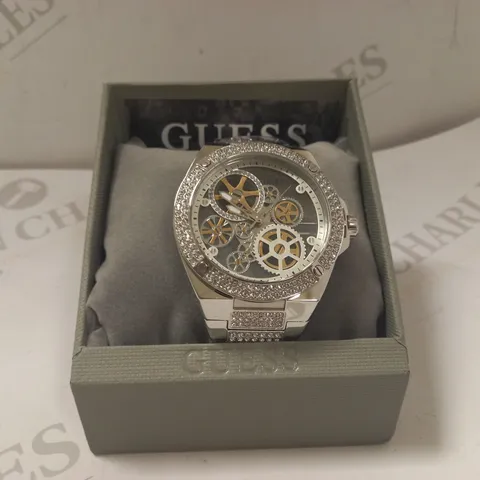 GUESS BIG REVEAL STAINLESS STEEL MENS WATCH
