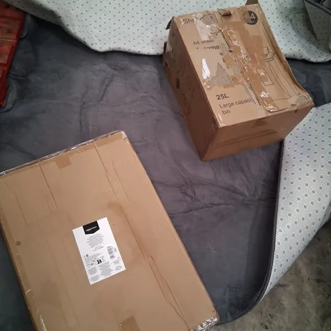 PALLET CONSISTING OF A LARGE QUANTITY OF ASSORTED HOUSEHOLD AND ELECTRICAL PRODUCTS AND ACCESSORIES TO INCLUDE;