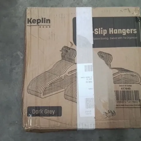 KEPLIN - NON SLIP HANGERS DARK GREY
