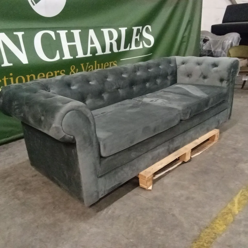 QUALITY DESIGNER 3 SEATER CHESTERFIELD SOFA BED - CHARCOAL VELVET